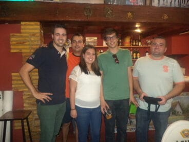 Reconocimiento a los cocineros de cous cous en la Falla Oeste