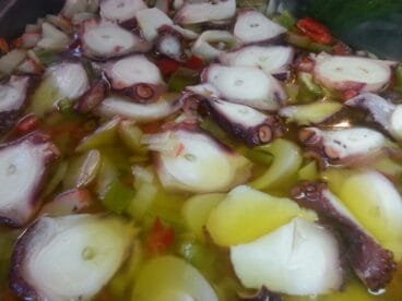 Tapa tradicional de pulpo en el Jamonal de Ramonet