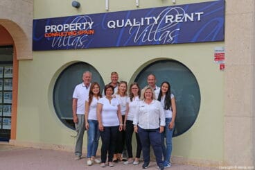 Quality Rent a Villa equipo