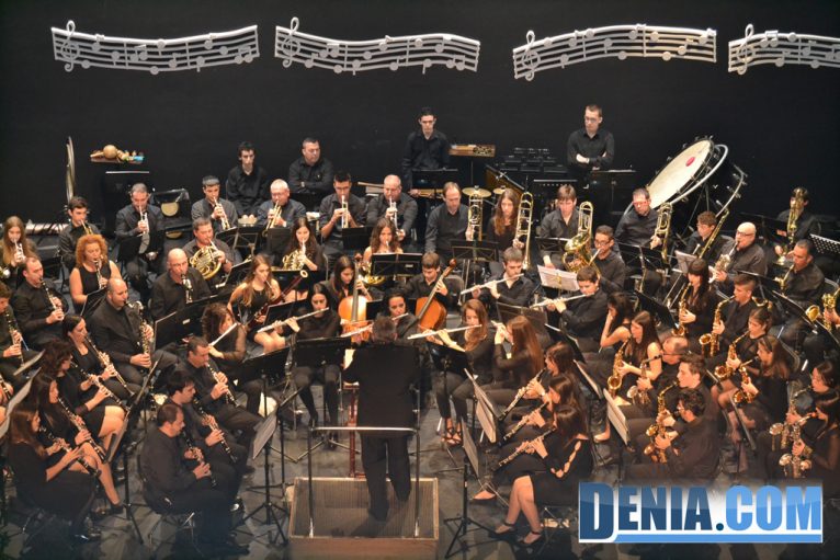 Concierto de Santa Cecilia de la Agrupación Artística Musical de Dénia