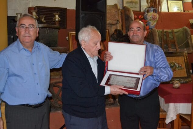 Manolo Caselles junto a Miguel Agulles y Juan Alvarez