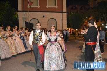 Presentación Camp Roig 2014 – Llegada de la comisión