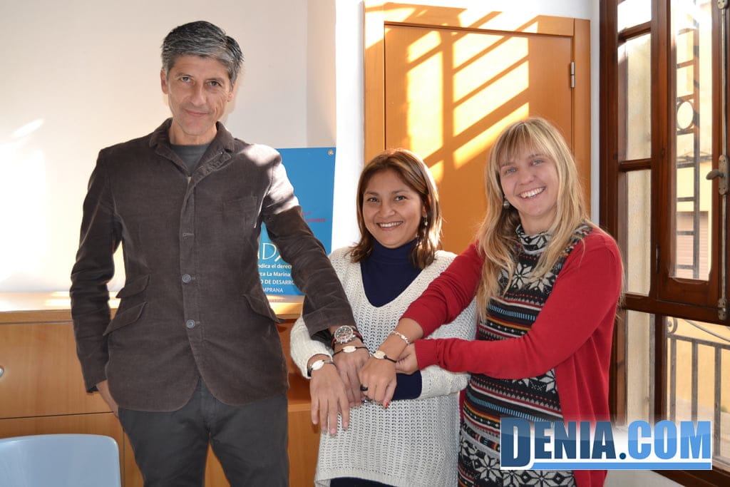 Presentación de la pulsera solidaria de Ludai