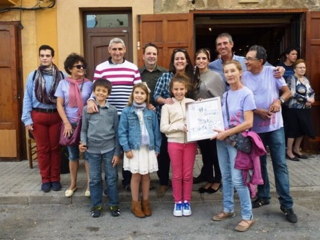 Cuatro años de Taller de Dansà en Baix la Mar 4 Taller de Dansà en la Falla Baix la Mar 03