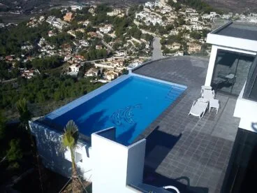 construcción de piscinas Denipool