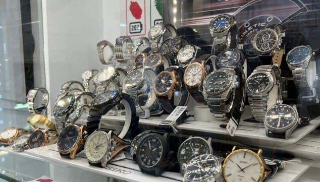La Joia 12 encuentra el reloj perfecto para regalar o para tu dia a dia