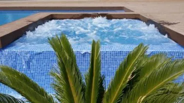 jacuzzi