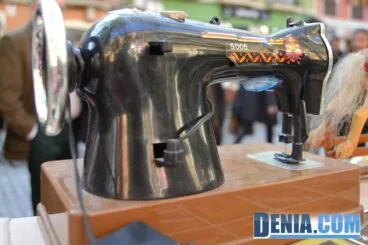 Feria del Juguete – Máquina de coser