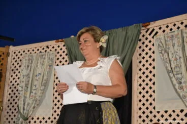 Presentadora del sainete de la ermita de San Juan