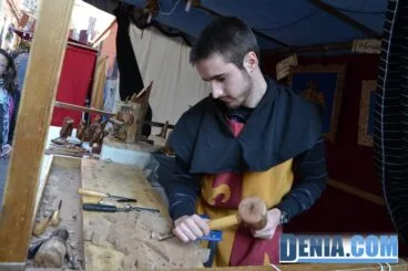 Inauguración del Mercado Medieval de Dénia – Talleres de oficios artesanos