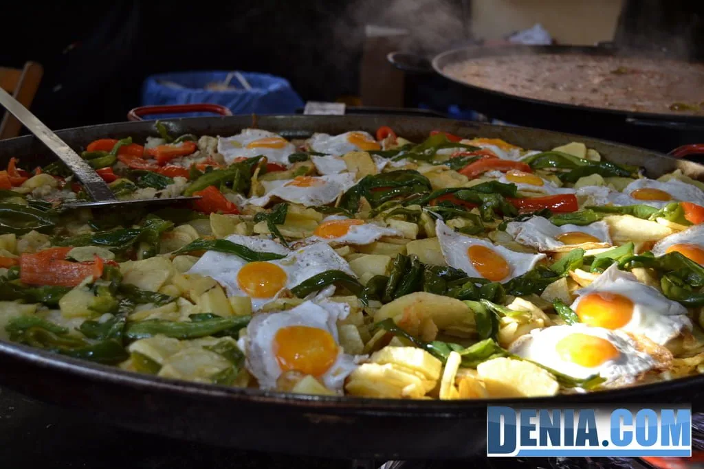 Inauguración del Mercado Medieval de Dénia - Patatas a lo pobre