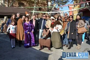 Inauguración del Mercado Medieval de Dénia – Foto de familia