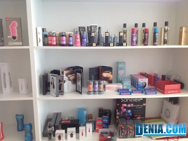 Navidades calientes con "Fantasía", nueva tienda erótica en Dénia 2 Artículos eróticos en Fantasía