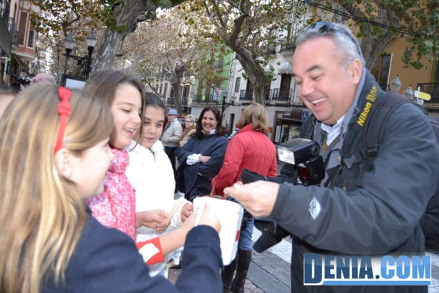 Día de la Banderita de Cruz Roja en Dénia 02