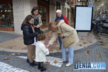 Dénia celebra el Día de la Banderita