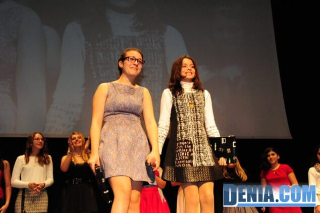 Festival Infantil de la Canción 2013 28 Ganadoras María y Angélica