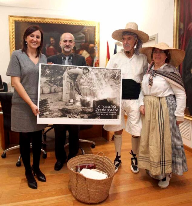 Jesús Pobre con la Consellera de Cultura