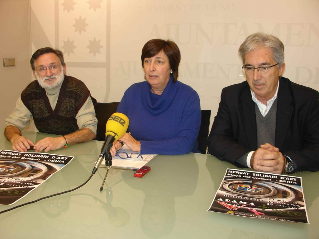 Mercado de arte solidario en Dénia