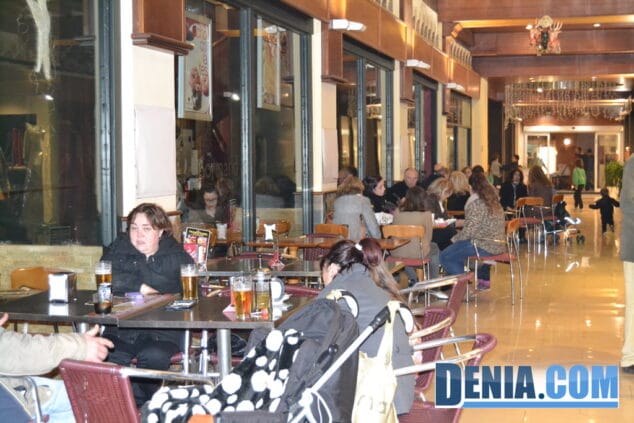 Noche de la Luz 20 Pasaje Femenía