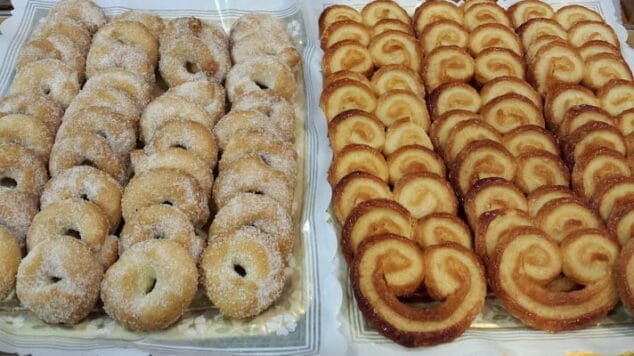 Pan bollería dulce y salada roquilletas en Panadería Fersán Oeste