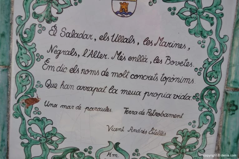 Gedicht van Vicent Andrés Estellés in de hermitage van San Juan de Dénia