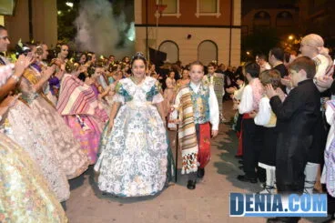 Llegada de la comisión de darrere del castell