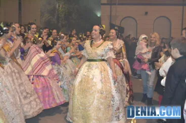 Llegada de la comisión de darrere del castell