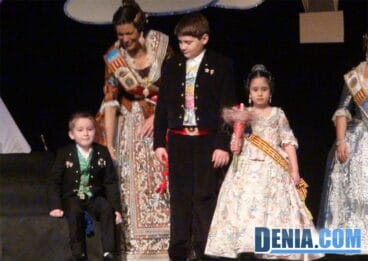 Comisión infantil Falla Diana