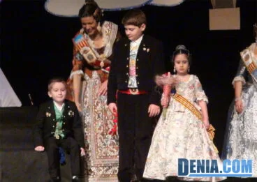 Comisión infantil Falla Diana