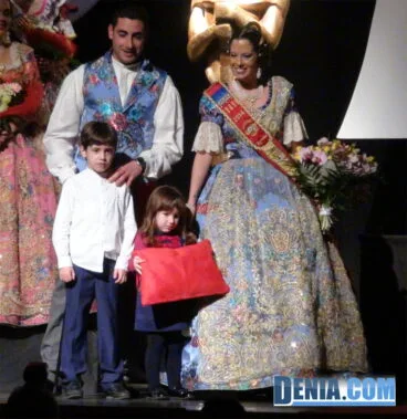 Sobrinos de Lorena con la banda