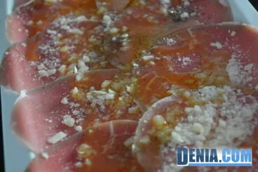 Carpaccio en el Restaurante Voramar de Dénia