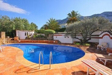 Casa El Árbol Vivo, Quality Rent a Villa-3