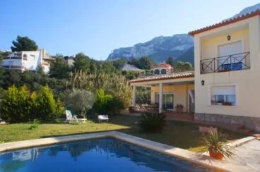 Chalet de reciente construcción de Euroholding