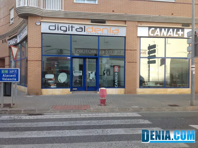 DIGITALDENIA nuevo local con venta de televisores electrónica y tablets en Dénia