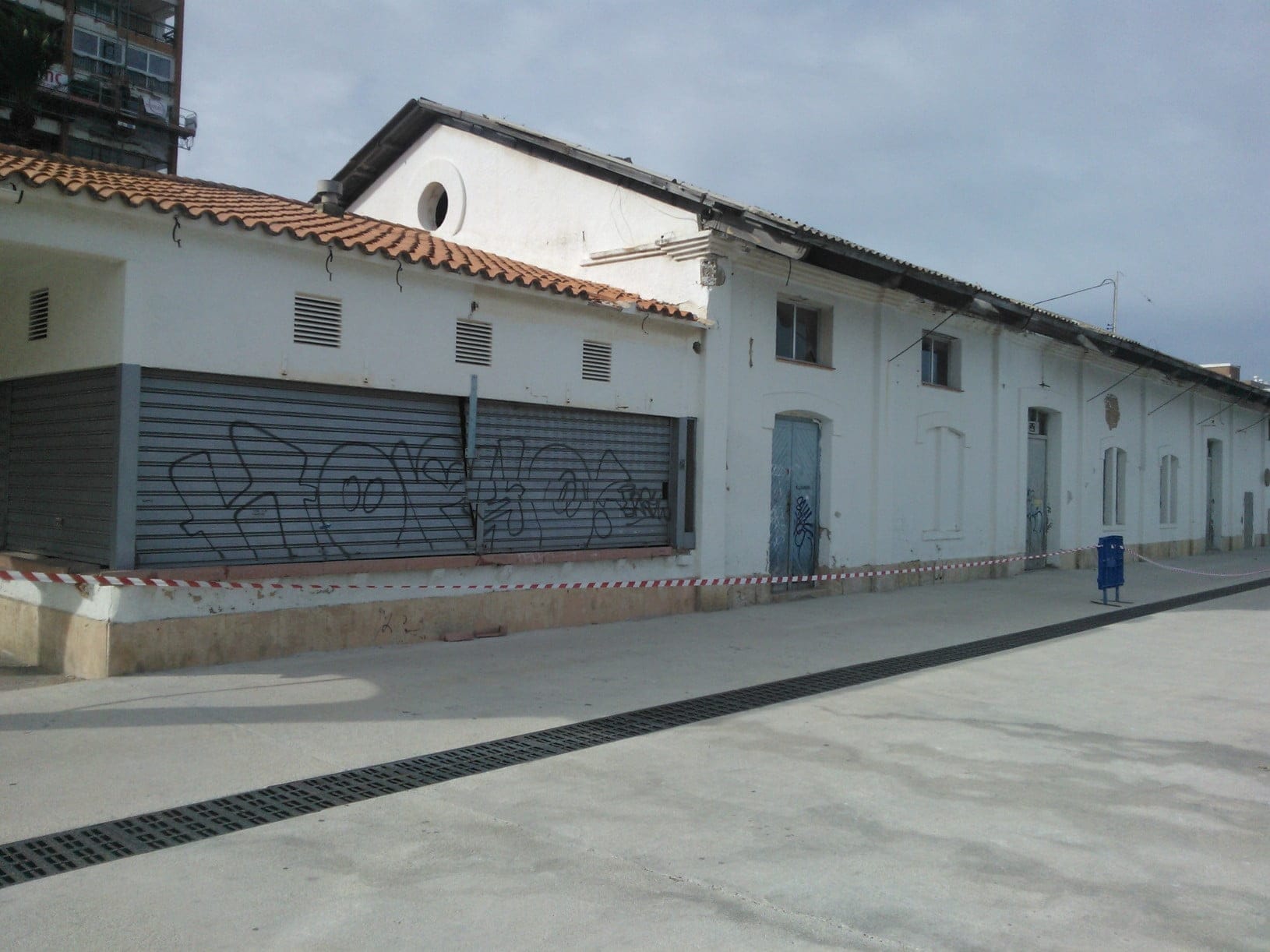 Estado actual de la antigua lonja de pescado de dénia