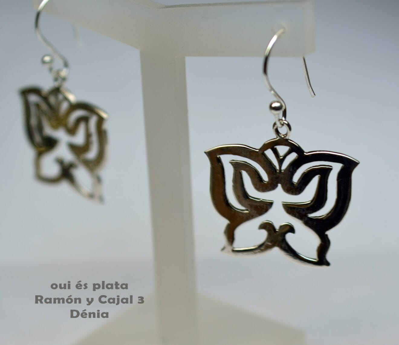 Pendientes de plata de joyería Oui Dénia