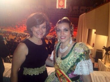 Sara y Yolanda en la presentación de Valencia