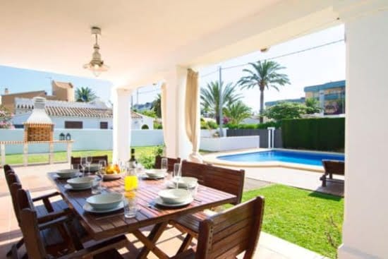 Villa Vicenta, Quality Rent a Villa