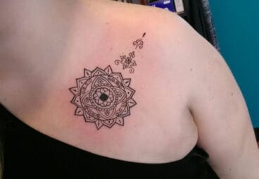 Tatuajes en Dénia – As Meigas Tattoo & Piercing – mandala