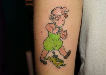 Tatuajes en Dénia – As Meigas Tattoo & Piercing – nene y rana