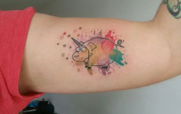 Tatuajes en Dénia - As Meigas Tattoo & Piercing - unicornio color