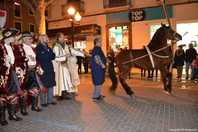 04 Capitanes 2014 y presidente FEMMICC