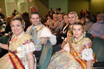 Autoridades en la presentación infantil del Oeste