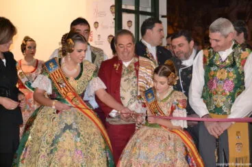Paloma Megual inaugura la exposición del Ninot 2014