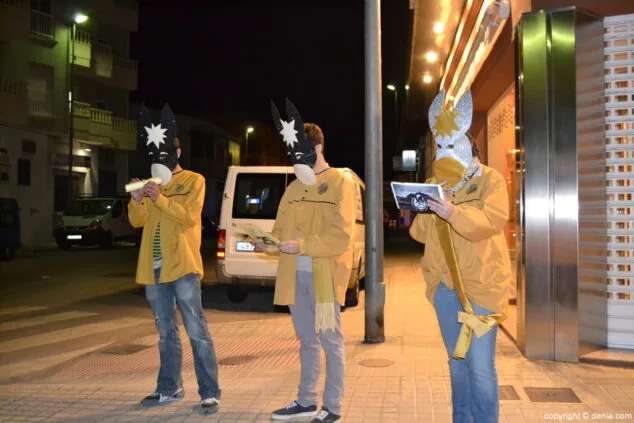 11 Bàndol de la Falla Darrere del Castell