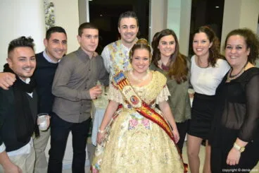 David y Marta con algunos de los cargos 2014 en la cena del Oeste