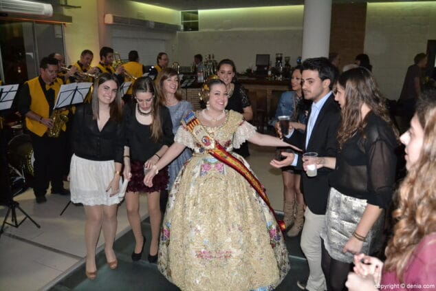 19 Marta Lledó en la fiesta posterior