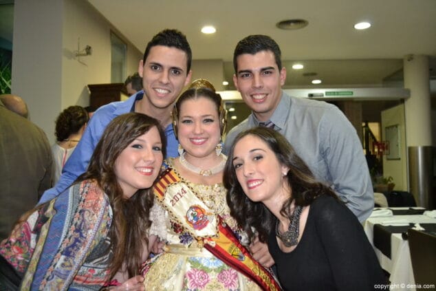 24 Marta Lledó y sus amigos