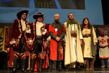 Capitanes y abanderados 2014