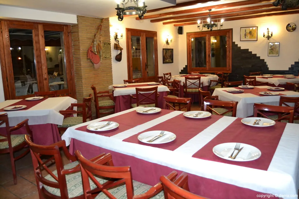 Comedor del Mesón Asador Gallego en dénia